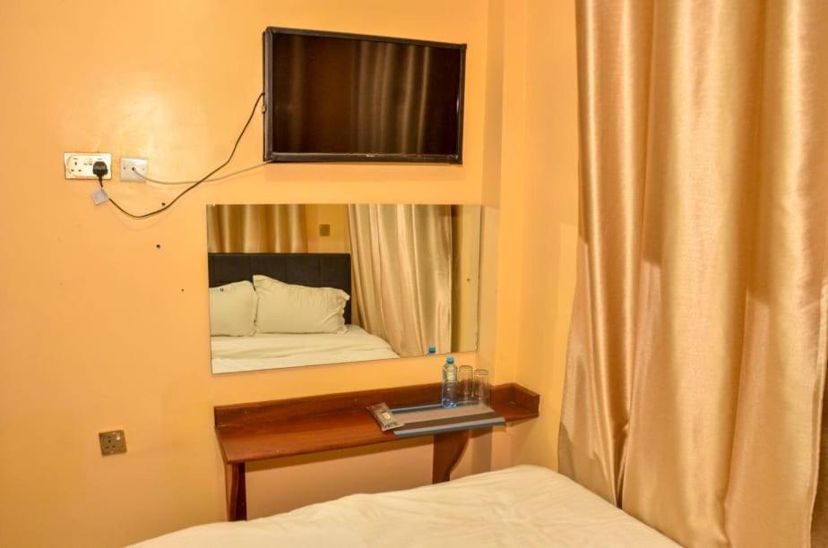 Kentania Hotel & Spa, Nakuru - Kenya Екстер'єр фото